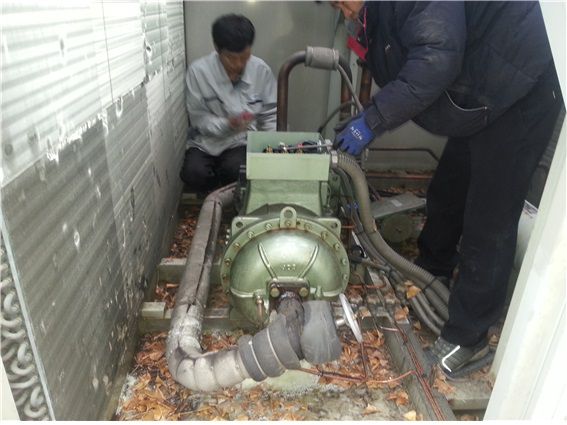 2014년3월19일 대한00 40RT 스크류 압축기 오버홀